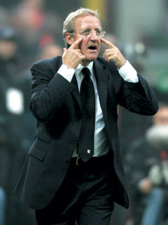 ���C�[�W�E�f���l�[��