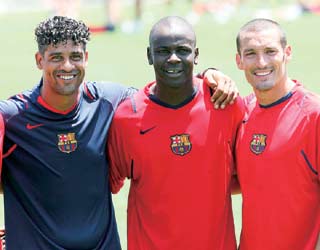 �ēƃ`�[�����C�g��