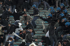 �\���̋N����X�^�W�A��