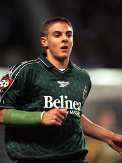 �{���V�AMG����