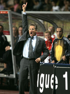 ���X���E�{���j