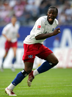 E�E���y���U