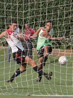 �t�B���b�|�E�C���U�[�M