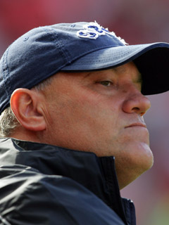 �}���e�B���E�����ē�