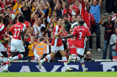 �T�~�[���E�i�X��