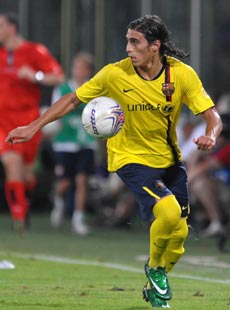 �}���e�B���E�J�Z���X