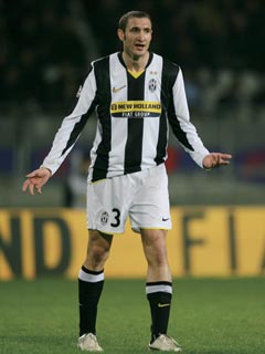 �L�G�b���[�j