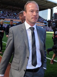 �V�A���[�ē�����j���[�J�b�X����2���ɍ~�i