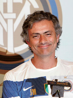 �W���[�E���E���[�j��