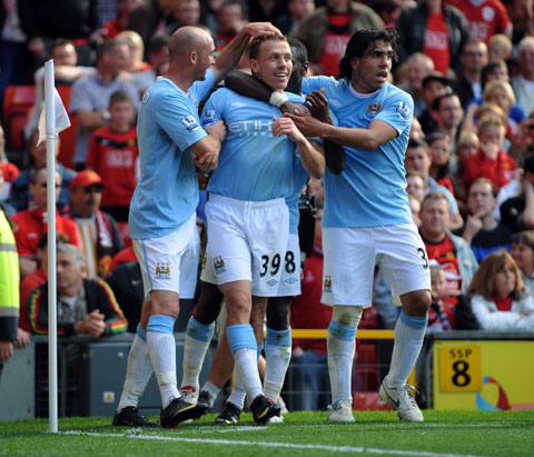 �}���`�F�X�^�[�E�_�[�r�[