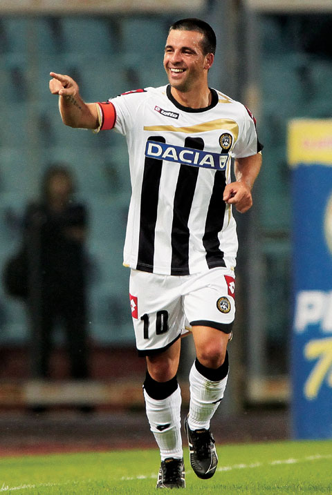 �A���g�j�I�E�f�B�E�i�^�[��