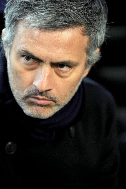 �W���[�E���E���[�j��