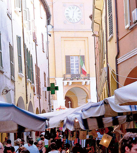 �`�F�[�[�i�s��