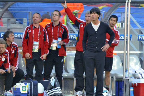 ���A�q���E���[��