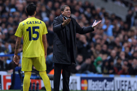 �t�A���E�J�����X�E�K���[�h�ē�