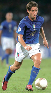 �A���g�j�I�E�J�b�T�[�m