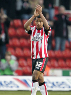 �e�I�E�E�H���R�b�g