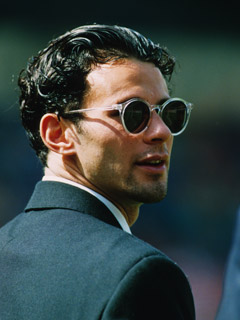 20�΂܂Ń}�X�R�~���V���b�g�A�E�g