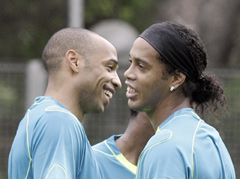 �e�B�G���E�A����