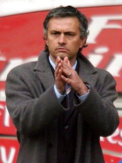 �W���[�E���E���[�j���O�`�F���V�[�ē�