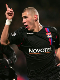 �J�����E�x���[�}