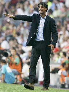 �t�����N�E���C�J�[���g�ē�