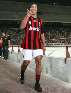 ���i�E�W�[�j��