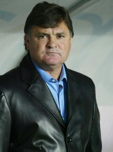 �z�Z�E�A���g�j�I�E�J�}�[�`��