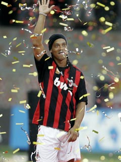 ���i�E�W�[�j��