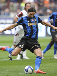 �Y���^���Ƃ̗ގ��_