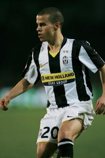 �W�����B���R