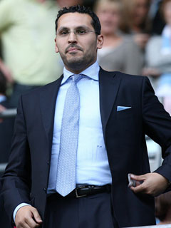 �}���`�F�X�^�[�E�V�e�B�[�