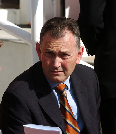 ���`���[�h�E�X�J�_���A(FA�)