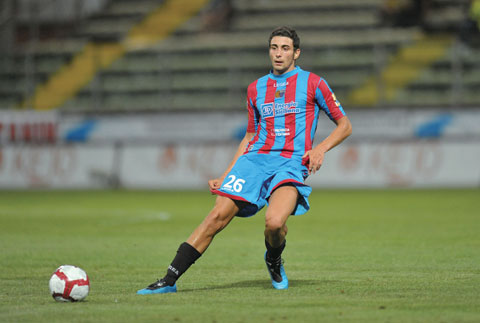 �t�@�r�I�E�V���b�J�@�v���t�B�[��