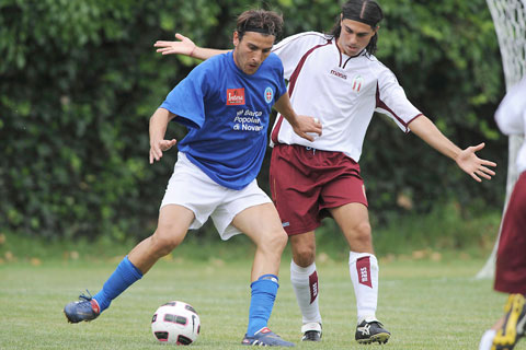 ���F���g��