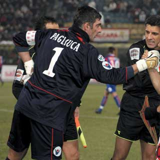 �W�������[�J�E�p���E�[�J