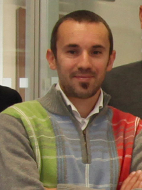 �V���[�l�E�A���g���[�j�L��