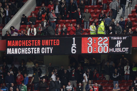 �����X�R�A