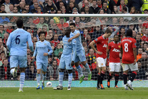 �}���t vs �}���b