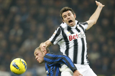 �A���h���A�E�o���c�@�[��