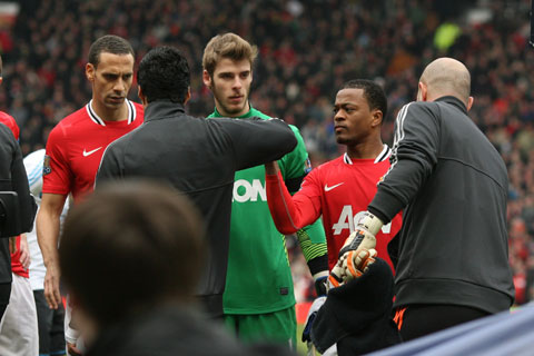 Luis Suarez vs Patrice EVRA