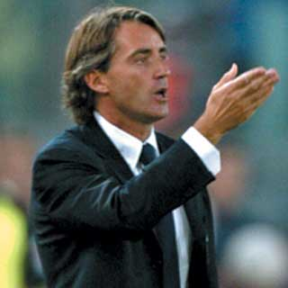 ���x���g�E�}���`�[�j