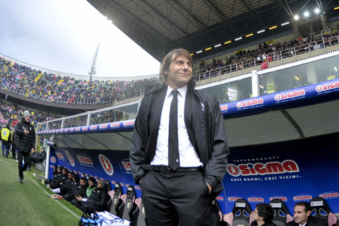 �A���g�j�I�E�R���e(Antonio CONTE)