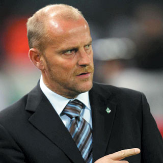 �g�}�X�E�V���[�t�ē�