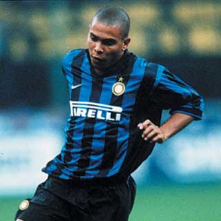 ���i�E�h/�C���e��